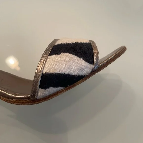 Zebra print Manolo Blahnik heels - Picture 15 of 16